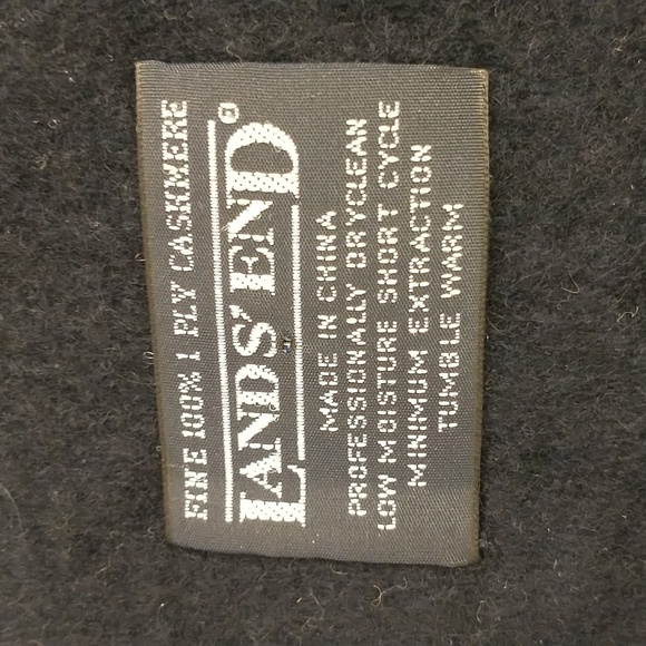 Cashmere Scarf 50"x 15" Dark Navy Blue Lands End Quality 100% Fringed Super Soft - Picture 2 of 6